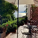Rosa Angrisano Bed & Breakfast