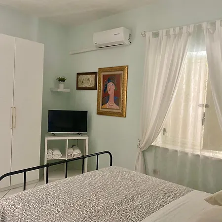 Rosa Angrisano 3* Маратея