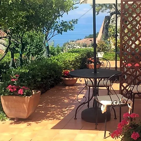 Rosa Angrisano 3*