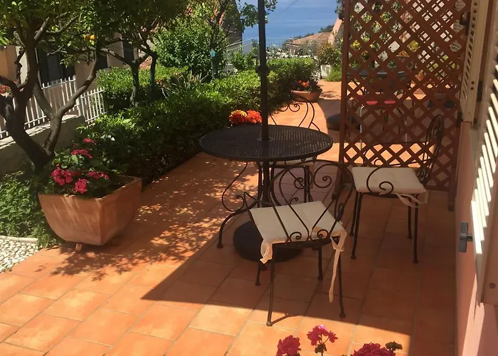 Rosa Angrisano ماراتييا