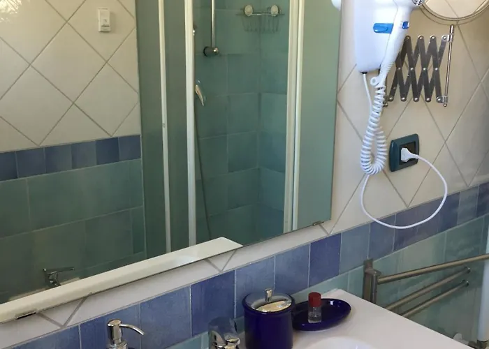 فندق مبيت وإفطار Rosa Angrisano 3*